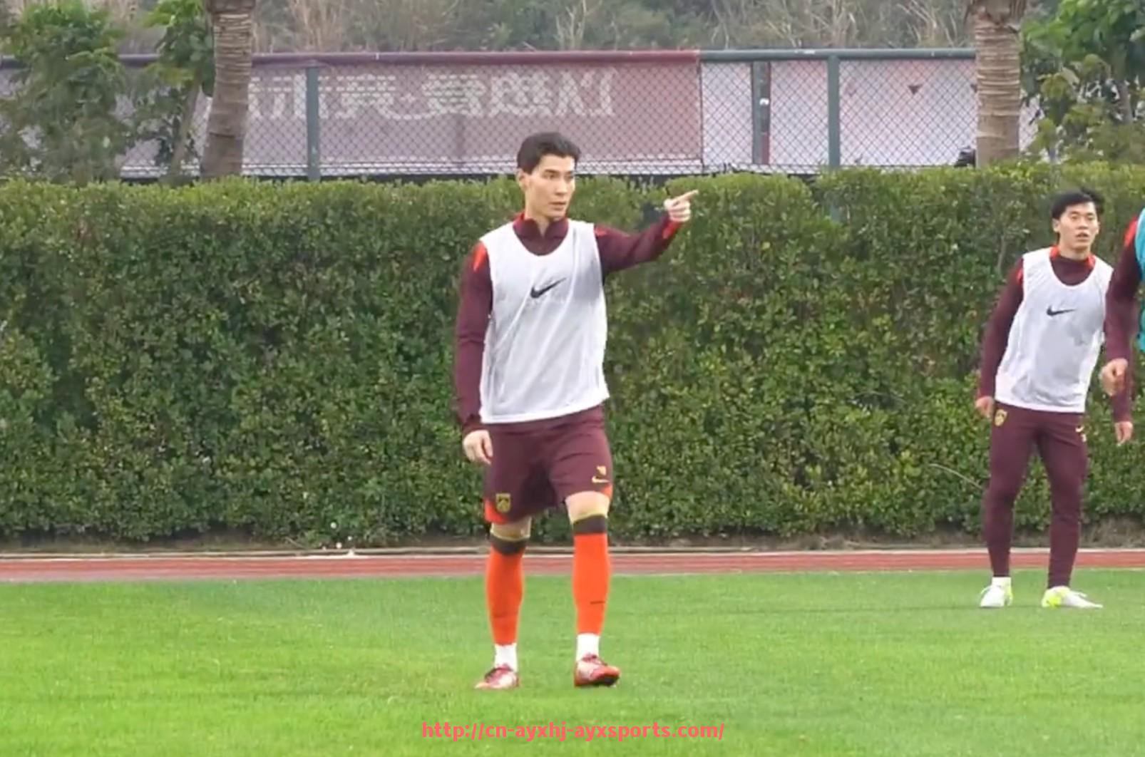 爱游戏体育-法甲赛事各阶段收入数据对比与商业模式创新探析